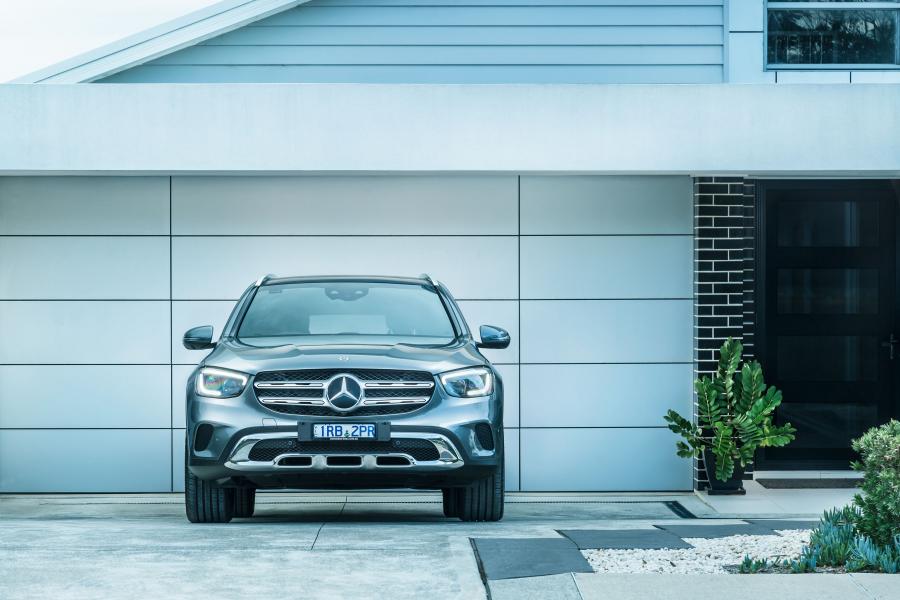  Mercedes-Benz GLC300 e 4Matic (X253) 2020 года  (AU) (фото 2 из 40)